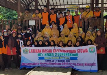 Character Building di Sundak Menjadi Puncak Acara LDKS MTsN 3 Gunungkidul