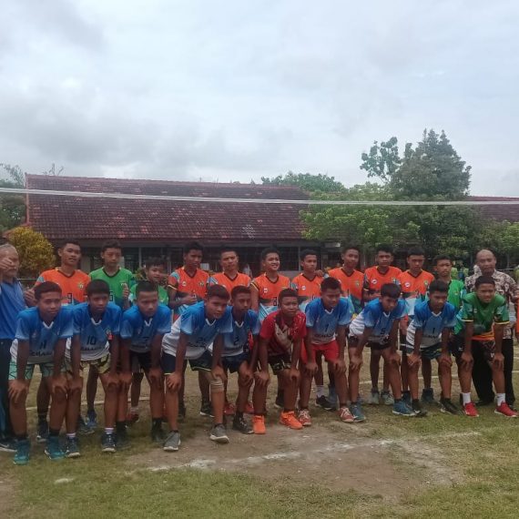 Kembali Torehkan Prestasi, MTsN 3 Gunungkidul Raih Juara I Bola Voli