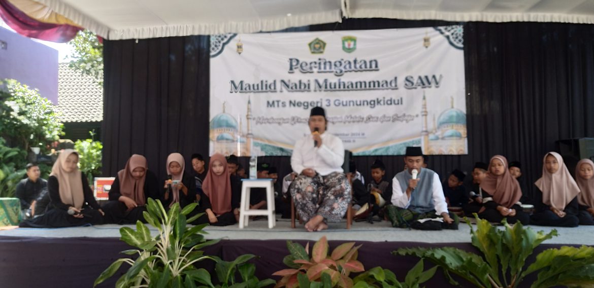 Tingkatkan Cinta kepada Rasulullah, MTsN 3 Gunungkidul Gelar Peringatan Maulid Nabi Muhammad SAW