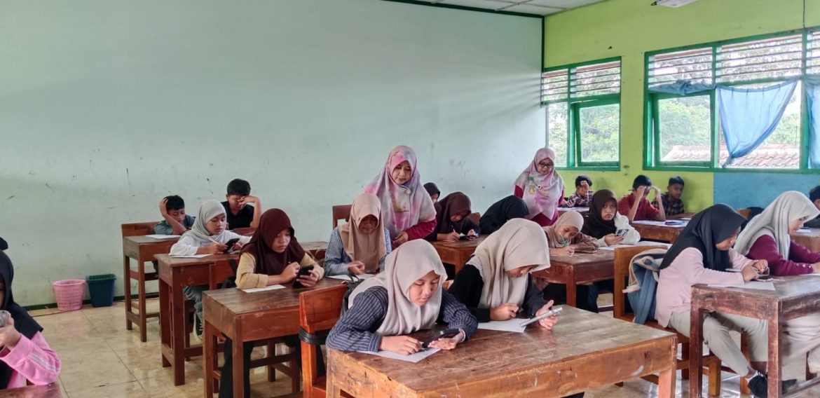 MTsN 3 Gunungkidul Jadi Pusat Perhatian, Ratusan Siswa SD/MI Ikuti Try Out dengan Khidmat